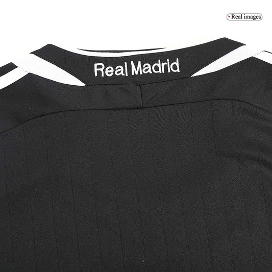 SERGIO RAMOS #4 Real Madrid Bortatröja 2006/07 Retro Tröja
Svart-1
