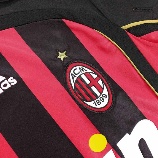 RONALDO #99 AC Milan Hemmatröja 2006/07 Retro Tröja
Röd & Svart-1