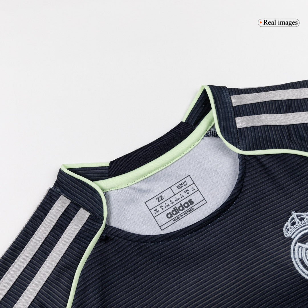 Real Madrid Tröja 2025/26 Bortaställ Mörkblå Barn-11
