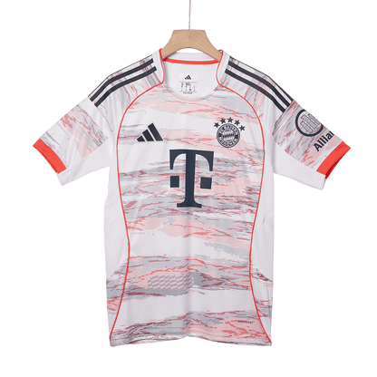 Bayern Munich Tröja KANE #9 2025/26 Borta Vit-11