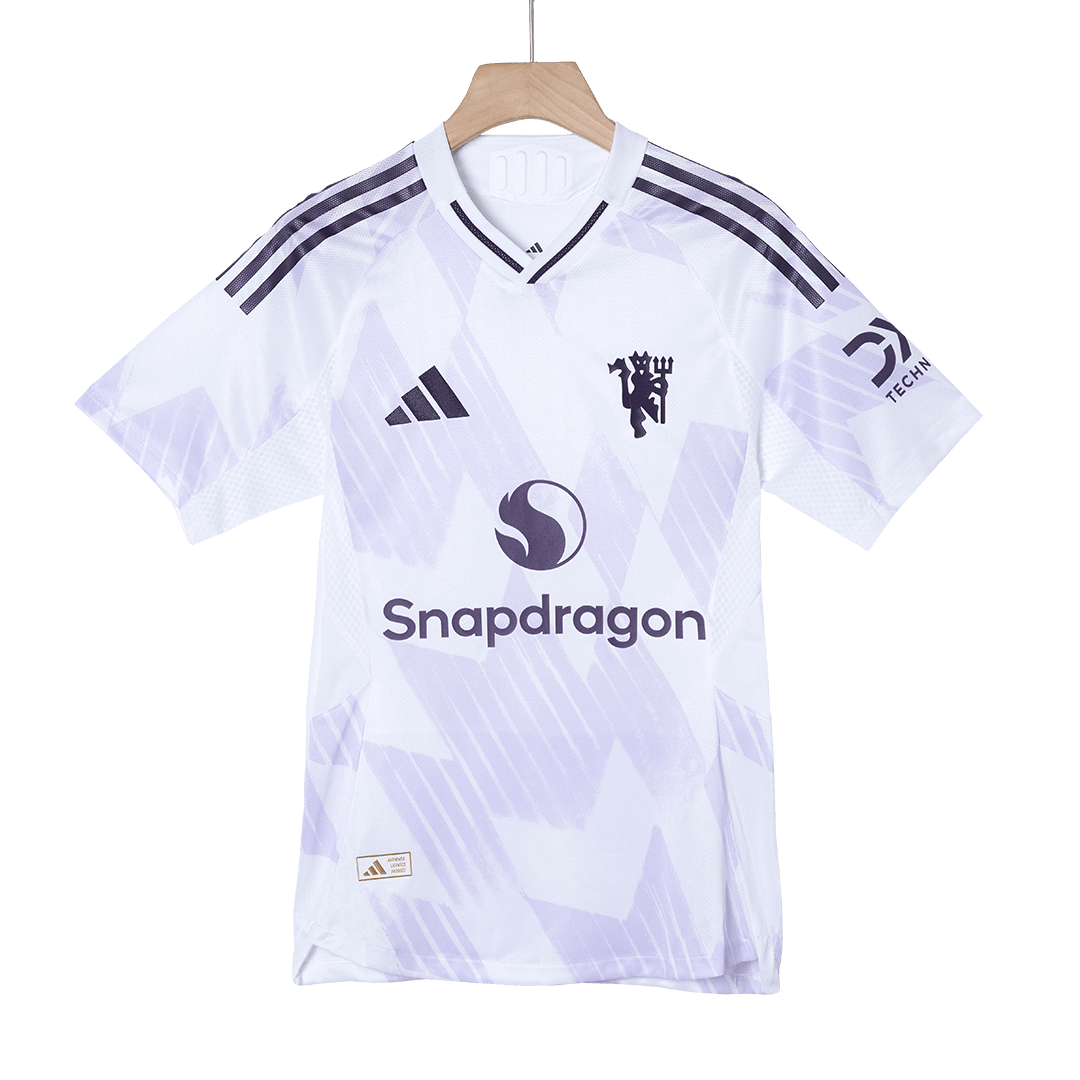 Manchester United Tröja B.FERNANDES #8 2025/26 Borta Vit-10