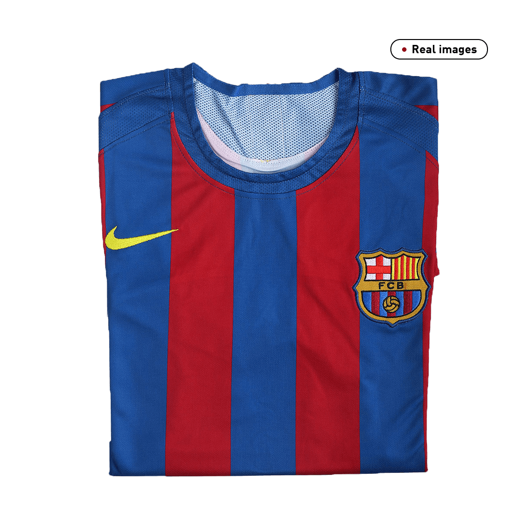 Barcelona Hemmatröja 2005/06 Retro Tröja
 Röd & Blå - UCL