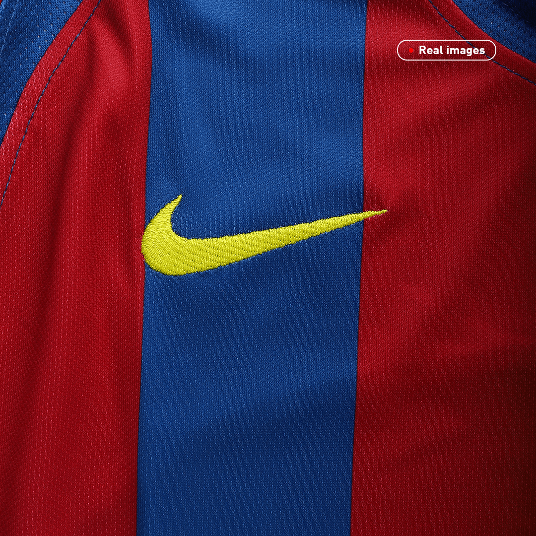 Barcelona Hemmatröja 2005/06 Retro Tröja
 Röd & Blå - UCL