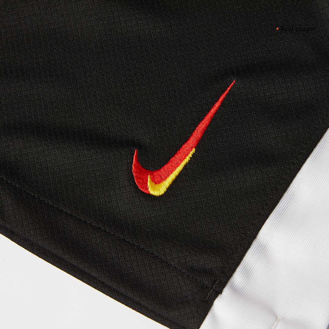 Liverpool Shorts 2024/25 Tredje Svart